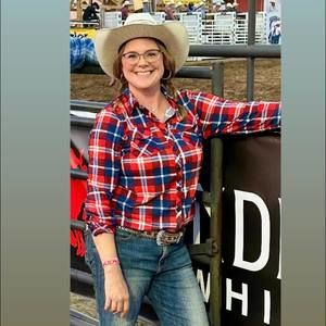 Meet your Posher, Jenny